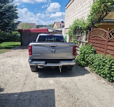 Dodge RAM cena 89000 przebieg: 83000, rok produkcji 2020 z Wolsztyn małe 232